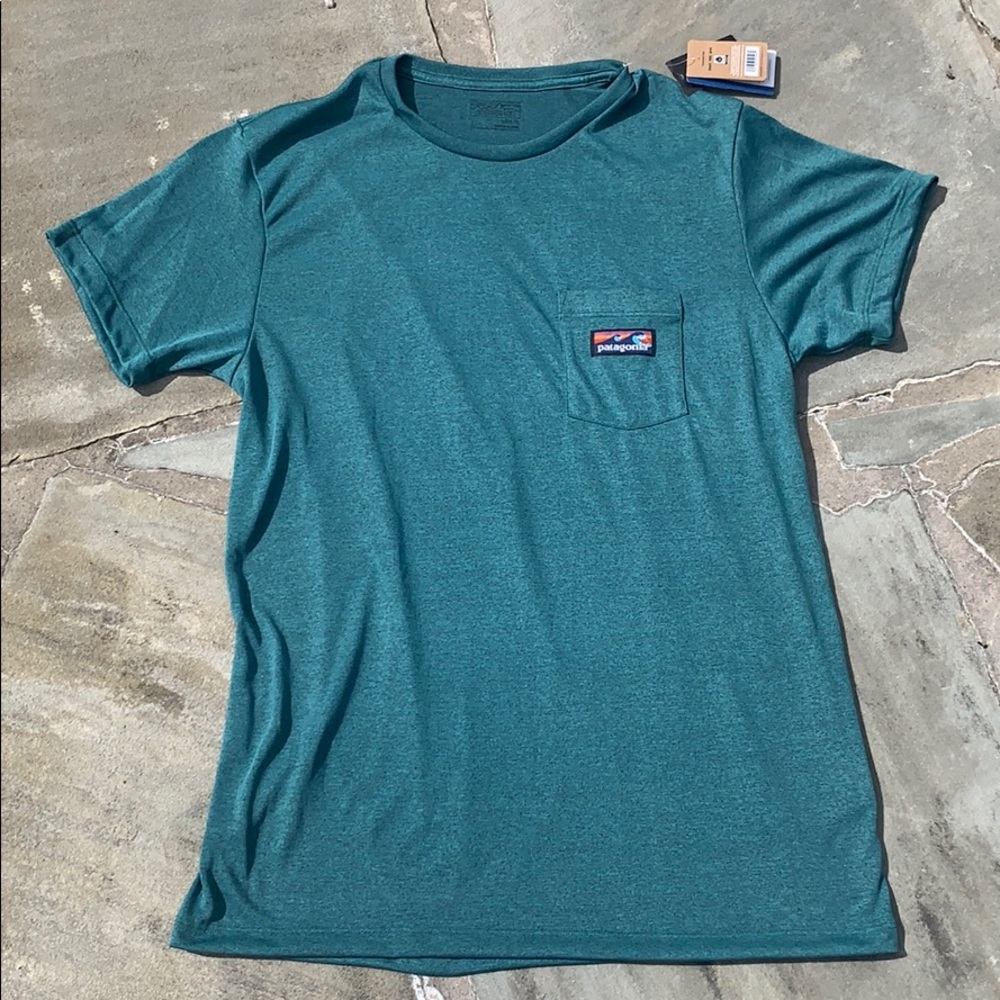 Patagonia Men's Hybrid Pocket Responsibili-Tee